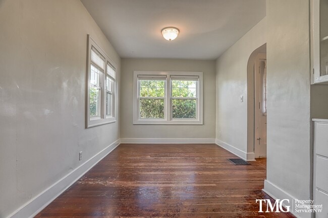 Building Photo - Updated 1928 Tutor w/ Original Touches and Large Fully Fenced Back Yard