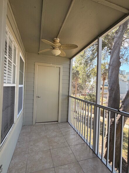 Building Photo - 6028 Westgate Dr