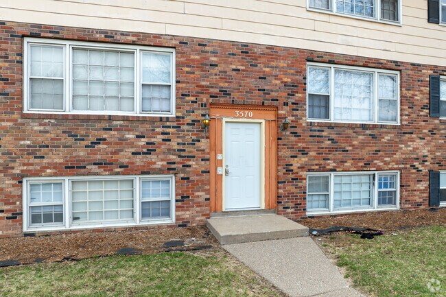 Entrance - 3570 Kimberly Downs Rd