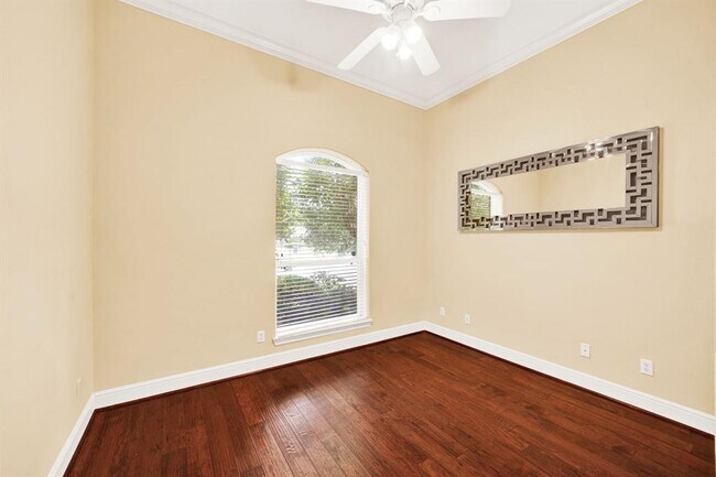 Building Photo - 4317 Willowbend Blvd