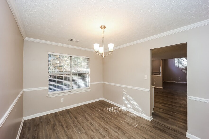 Building Photo - 3955 Belmont Ridge Dr