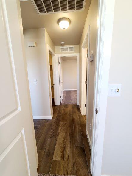 Building Photo - 8713 Thera Dr