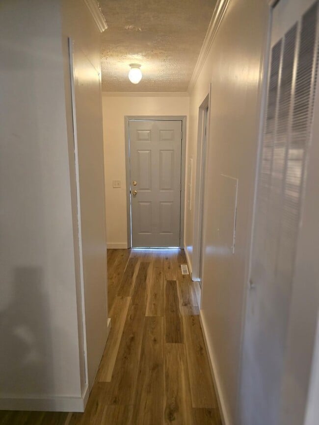 Building Photo - 18237 Loyalty Ln