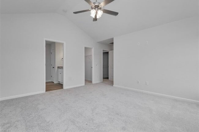 Building Photo - 1540 Beekman St