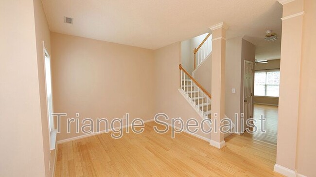 Building Photo - 5305 Pitch Pine Ct