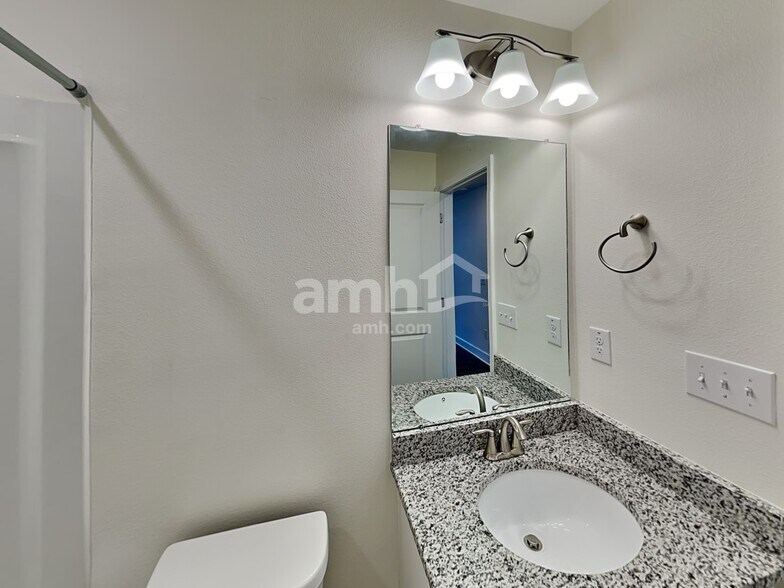 Building Photo - 11207 Delicate Rose Ct