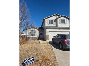 Building Photo - Single Family Home