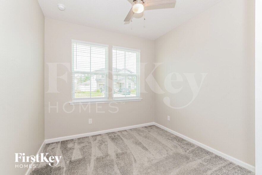 Building Photo - 95460 Woodbridge Pkwy