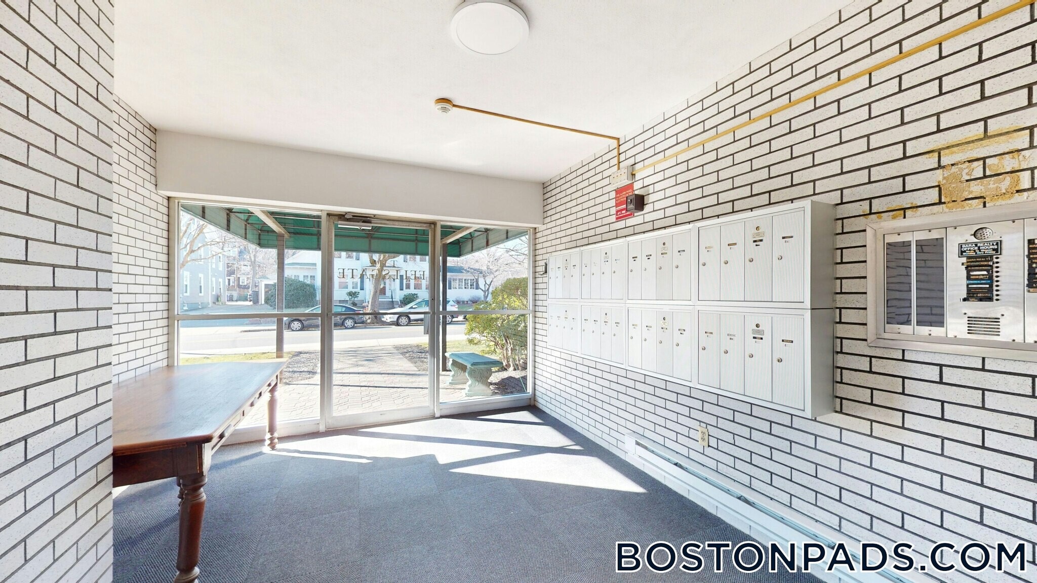 Building Photo - 525 Highland Ave