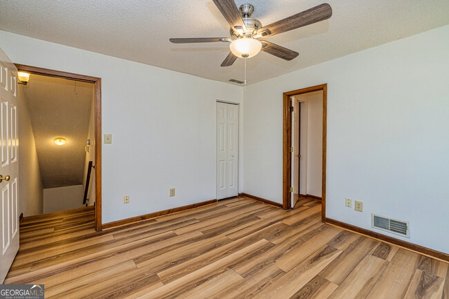 Building Photo - 105 Arbor Gate