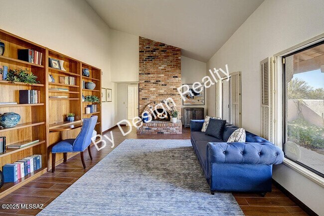 Building Photo - 1200 E Paseo Pavon