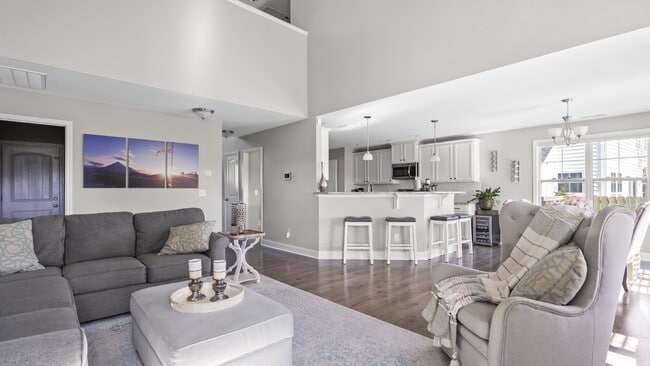Building Photo - The Landing at Mill Creek