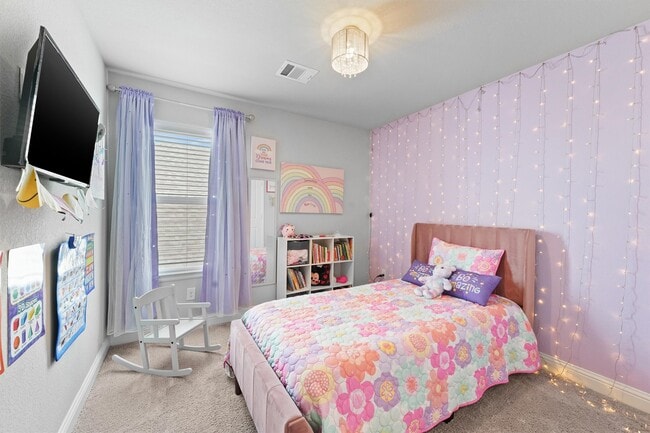 Building Photo - 4050 Shackleton Ct