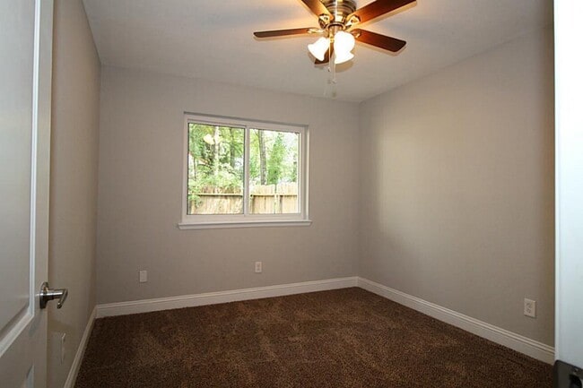 Building Photo - 77 N Deerfoot Cir