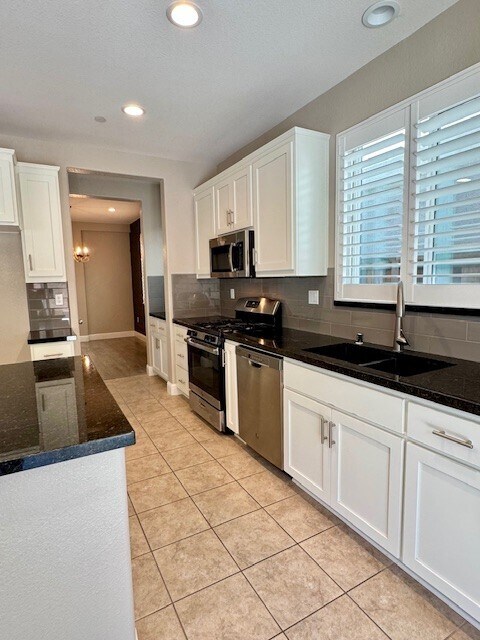 Building Photo - 2764 Rio Seco Dr