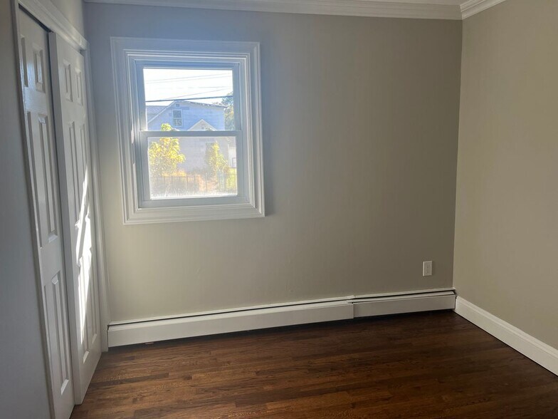 Building Photo - 26 Hanover Pl