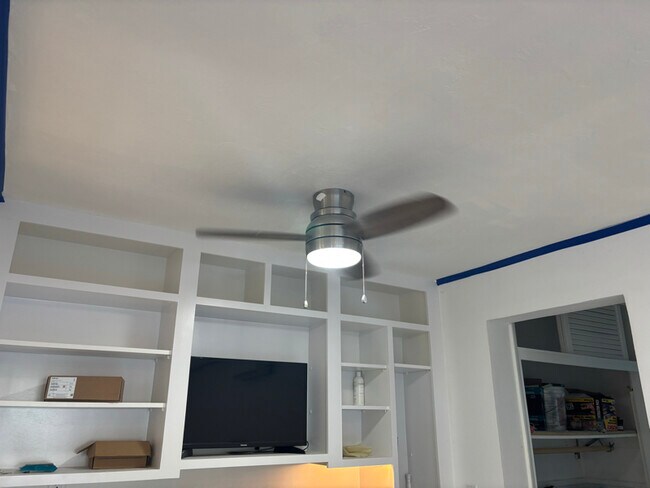 Building Photo - 8040 Tatum Waterway Dr