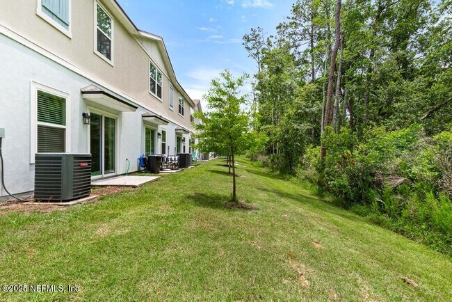 Building Photo - 170 Pasadena Dr
