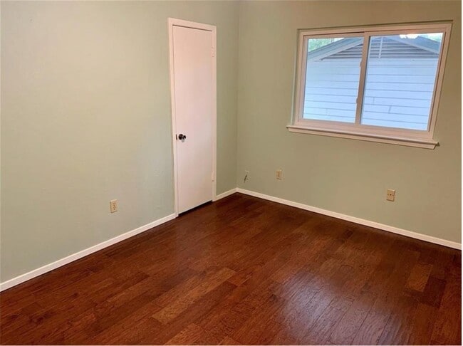 Building Photo - 11502 Tanglebriar Trail