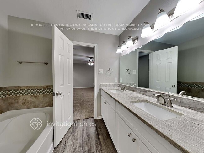 Building Photo - 1900 Elk Lake Tr