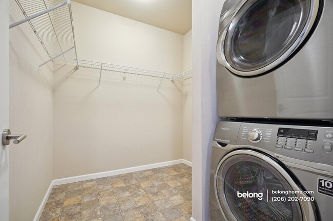 Building Photo - 16112-16181 81 Ave E