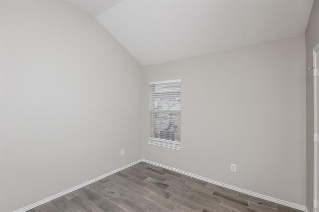 Building Photo - 7417 Snow Ridge Dr