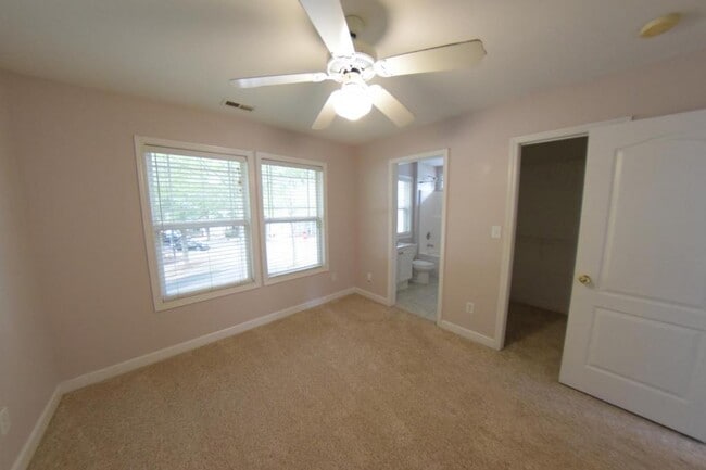 Building Photo - 12474 Stone Garden Dr