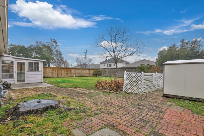 Building Photo - 3615 Acorn Springs Ln