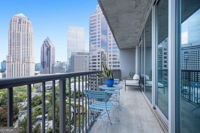Building Photo - 1080 Peachtree St NE