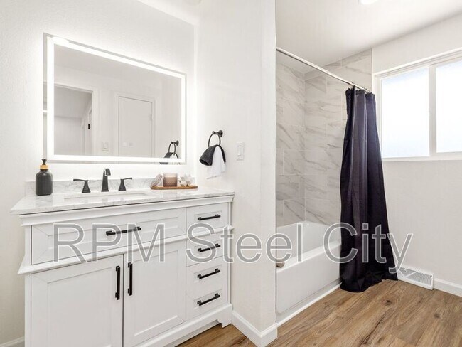 Building Photo - 62 Louis Nelson Rd