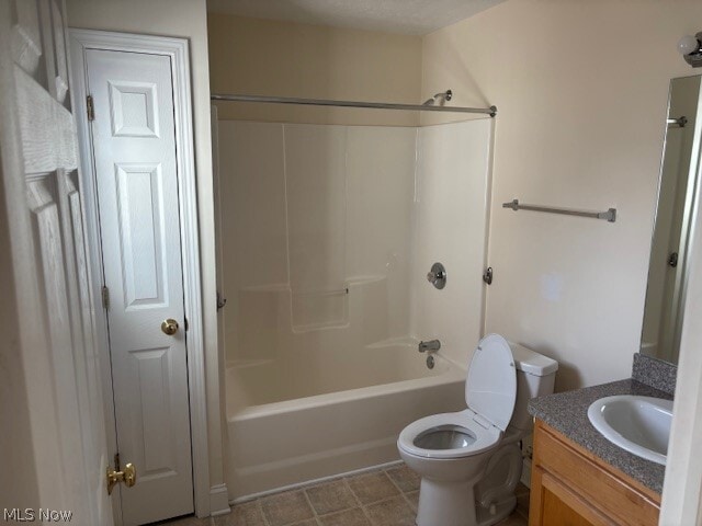 Building Photo - 844 Royal Rd