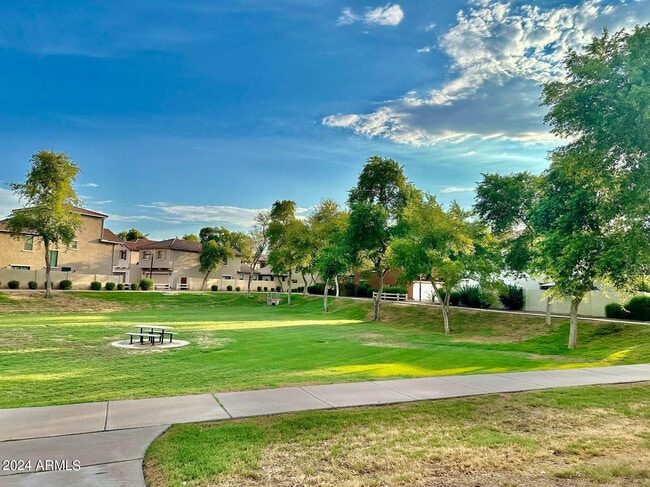 Building Photo - 3823 E Trigger Way