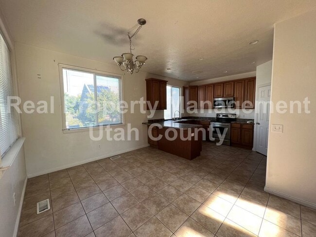 Building Photo - 11438 Open View Ln