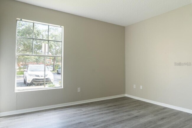 Building Photo - 5560 Metrowest Blvd