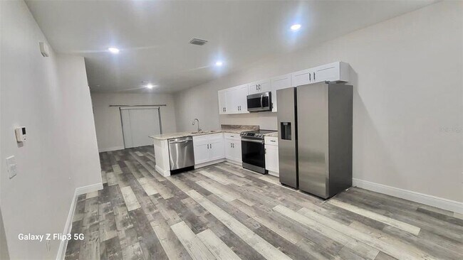Building Photo - 346 Clermont Dr