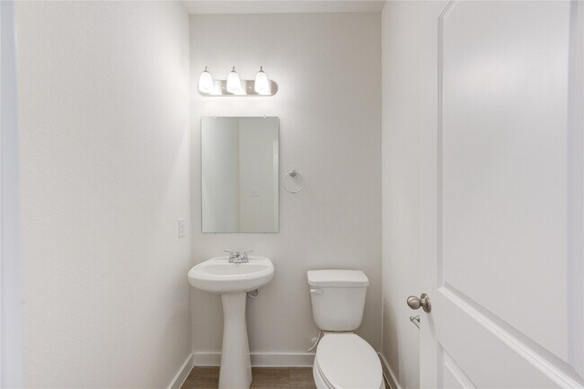 Building Photo - 31918 Holland Arbor Trl