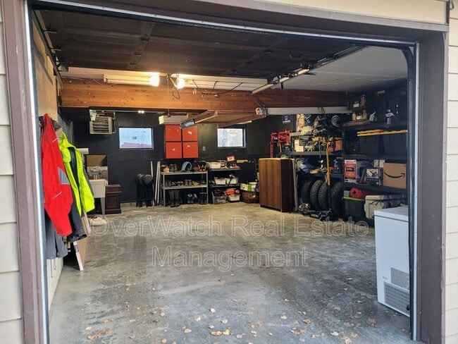 Building Photo - 16929 Coronado St