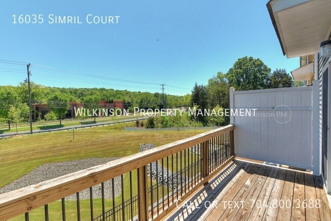 Building Photo - 16035 Simril Ct