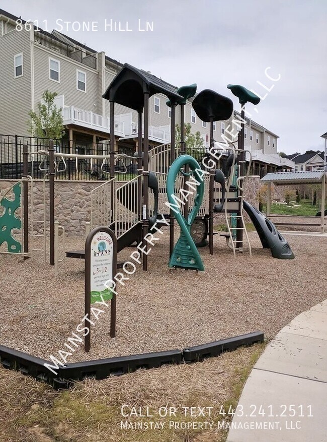 Building Photo - 8611 Stone Hill Ln