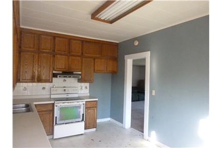 Primary Photo - 2271 S Riverside Dr