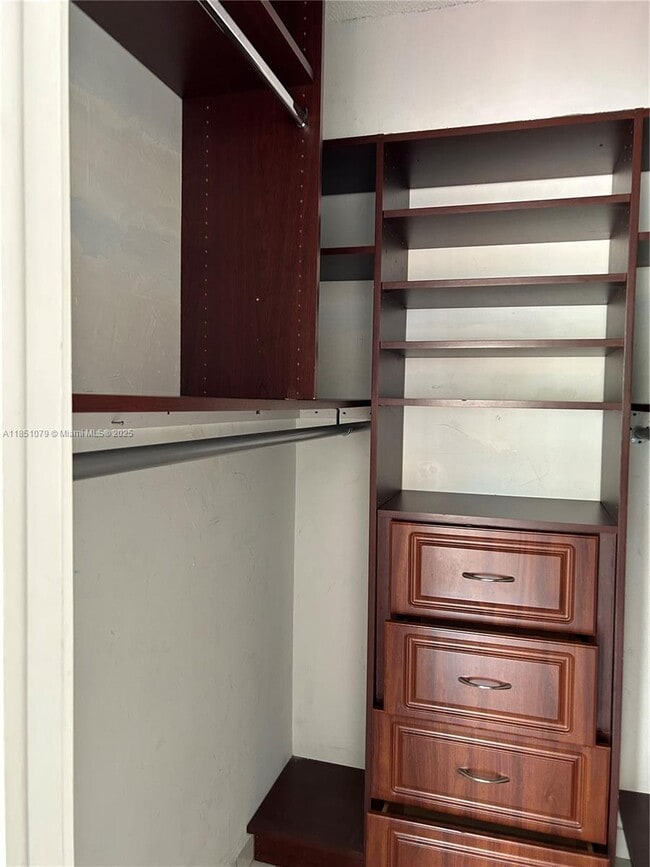 Building Photo - 15431 SW 86th Terrace