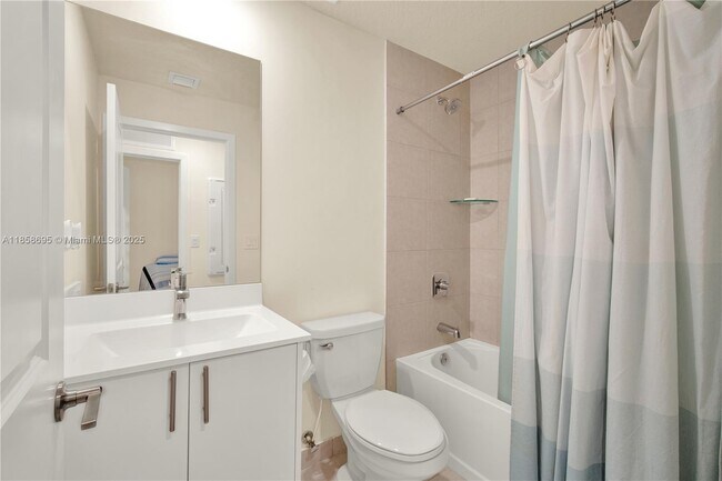 Building Photo - 4413 NW 83rd Path