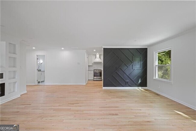 Building Photo - 1967 Sumter St NW