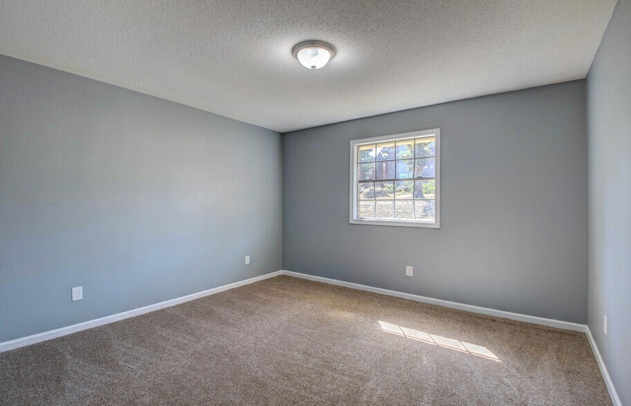 Bedroom 1 - 11315 Ethan Allen Dr