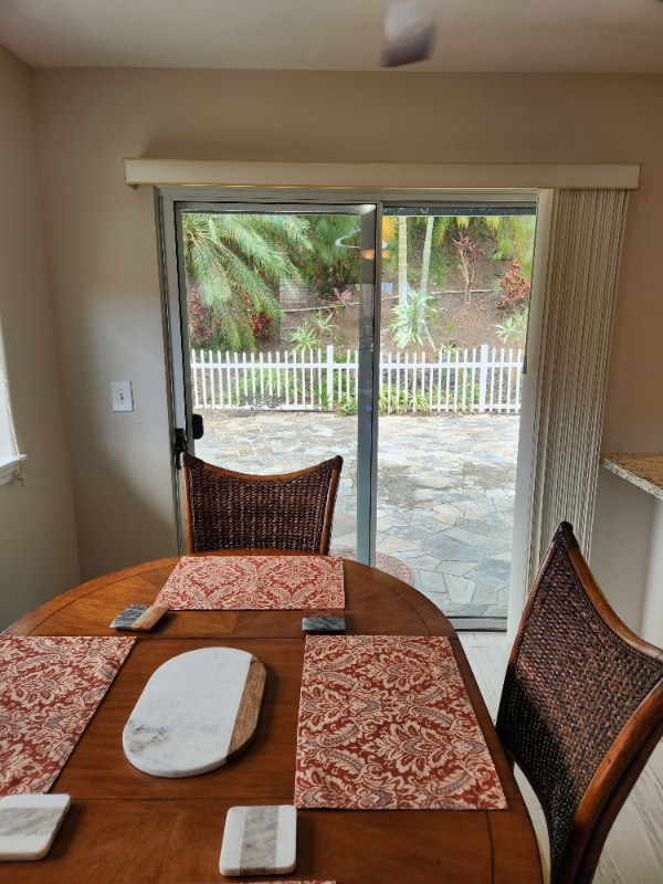 Building Photo - 75-6143-6143 Hoomama St