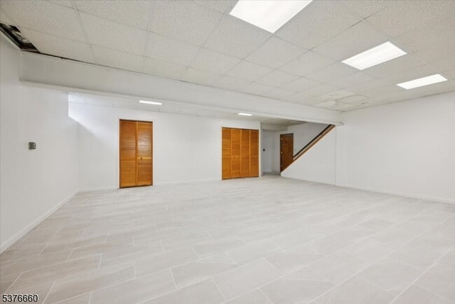 Building Photo - 119 Braidburn Rd