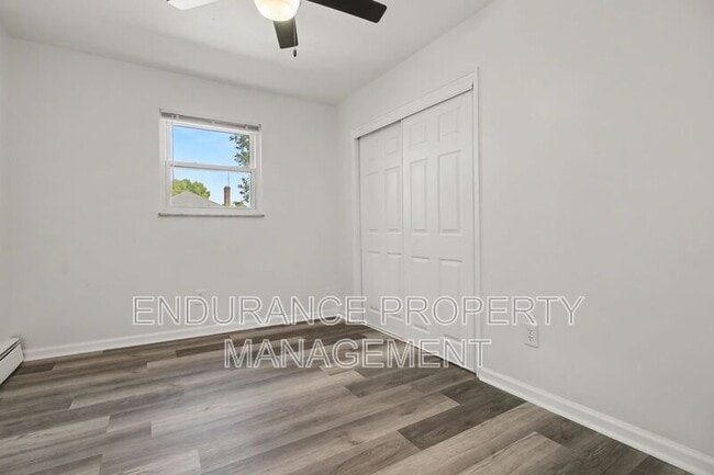 Building Photo - 1932 Truitt Ave