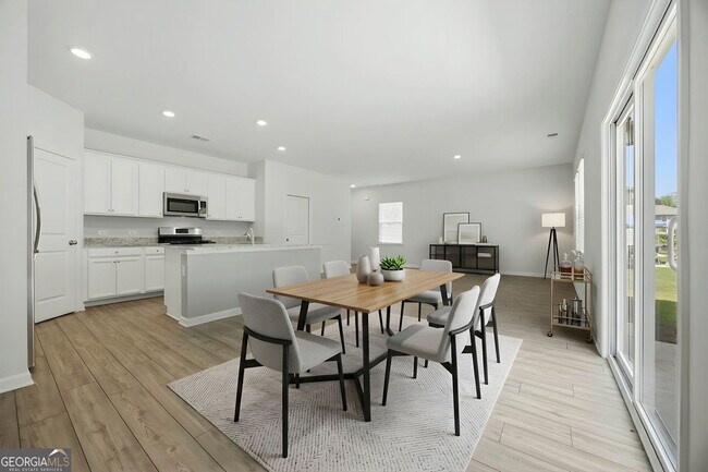 Building Photo - 111 Horned Owl Ave