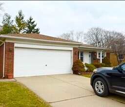 Building Photo - 12237 Champaign Ave