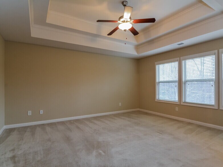 Building Photo - 785 Westmoreland Ln NE